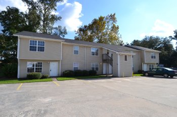 29 Main St Apt D , Ludowici,  31316