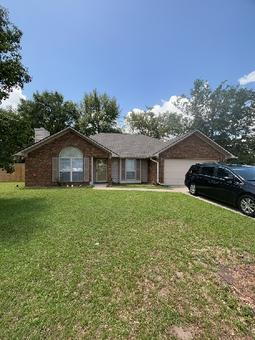 501 Bedford Court , Hinesville,  31313