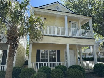 502 A Bradwell Street , Hinesville,  31313