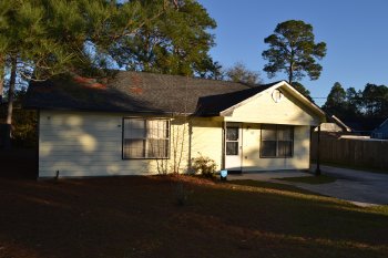 1099 Pineland Avenue , Hinesville,  31313