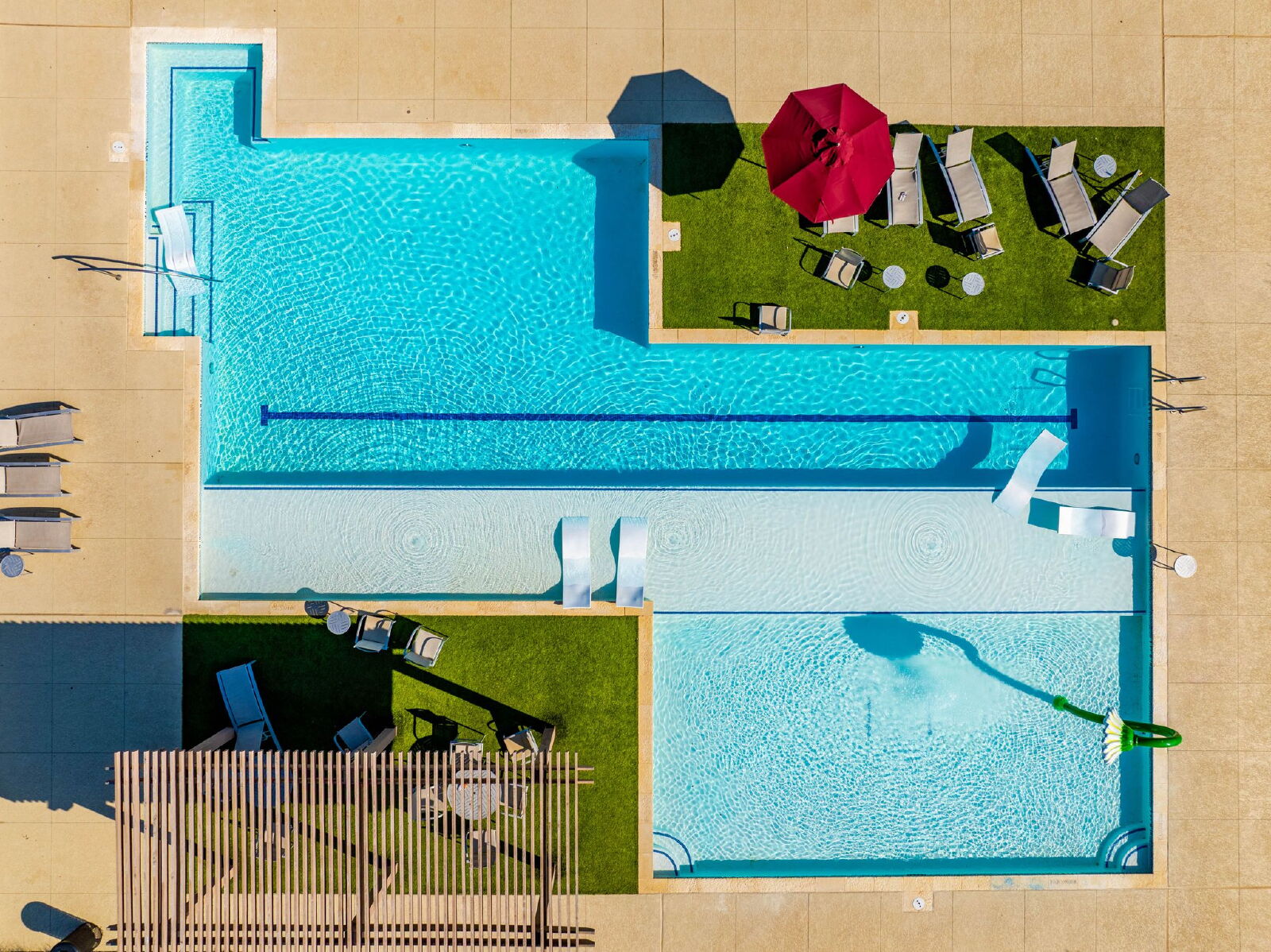 View Full Size