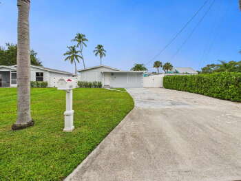 567 13th St. N. , Naples,  34102