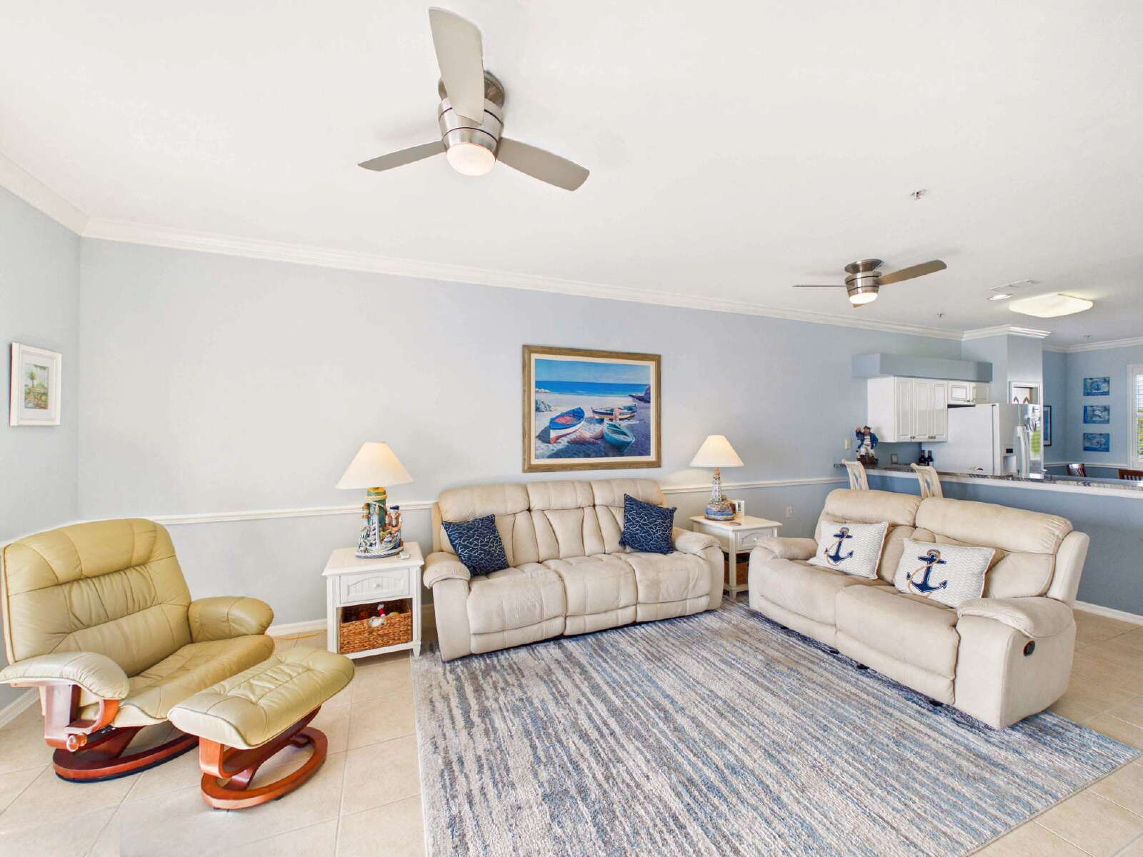 Ultimate Southwest Florida Escape: Top-Floor 2BR Condo with Scenic Lake Views photo 4