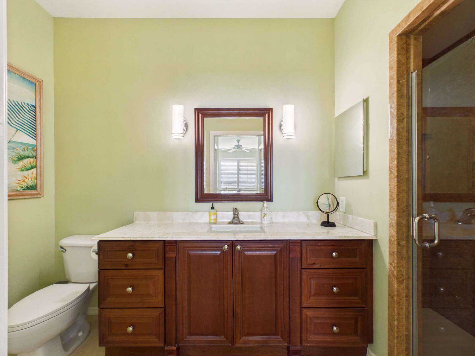 Ultimate Southwest Florida Escape: Top-Floor 2BR Condo with Scenic Lake Views photo 15