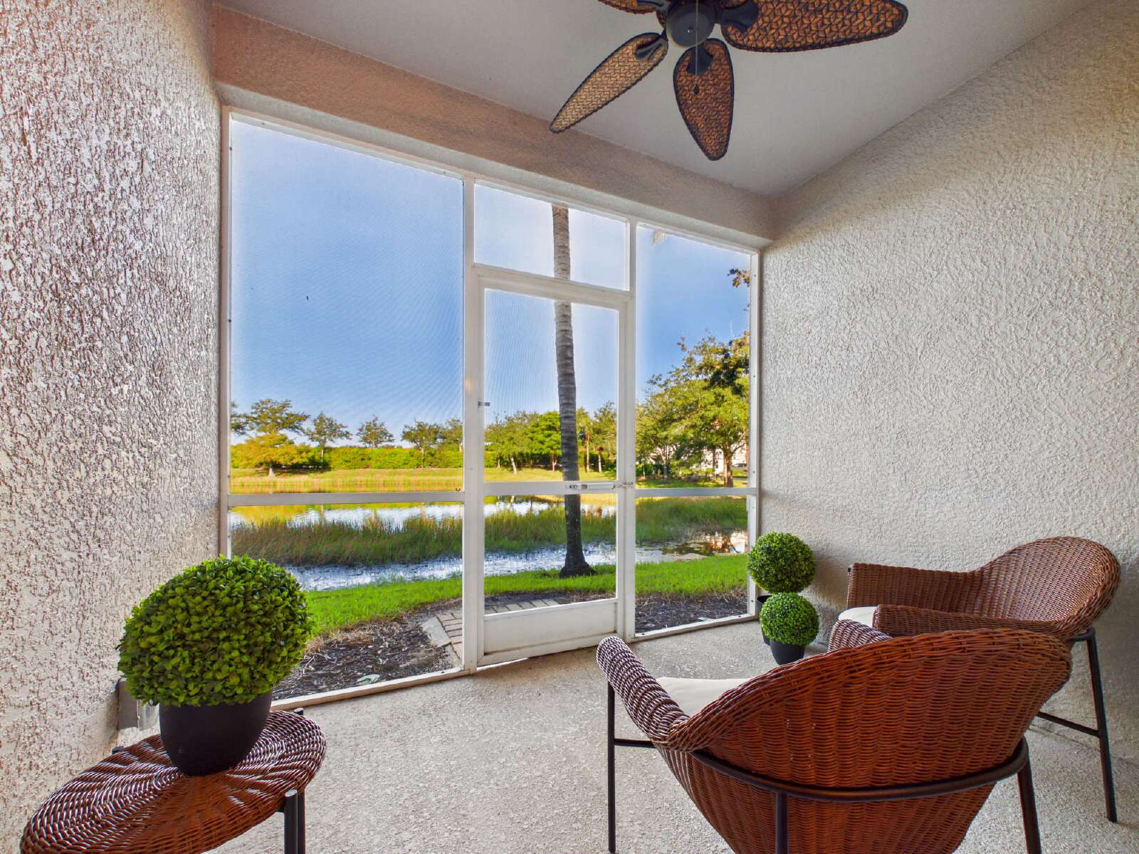 Luxurious Seasonal Lakefront Townhome at Mirasol at Coconut Point (December thru April $4,800/mo.) photo 19
