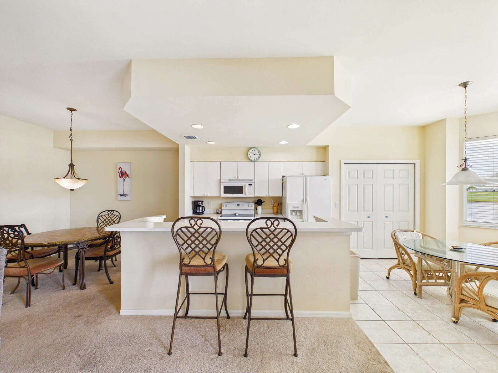 Furnished Lakeview Condo with Resort Amenities – Seasonal & Off-Season Rates Available photo 2