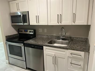 ANNUAL RENTAL: Charming 3 Bedroom, 2 Bath Home with Landscape View for $1,450/mo photo 9