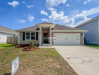 5292 Peach Drive , Pace,  32571