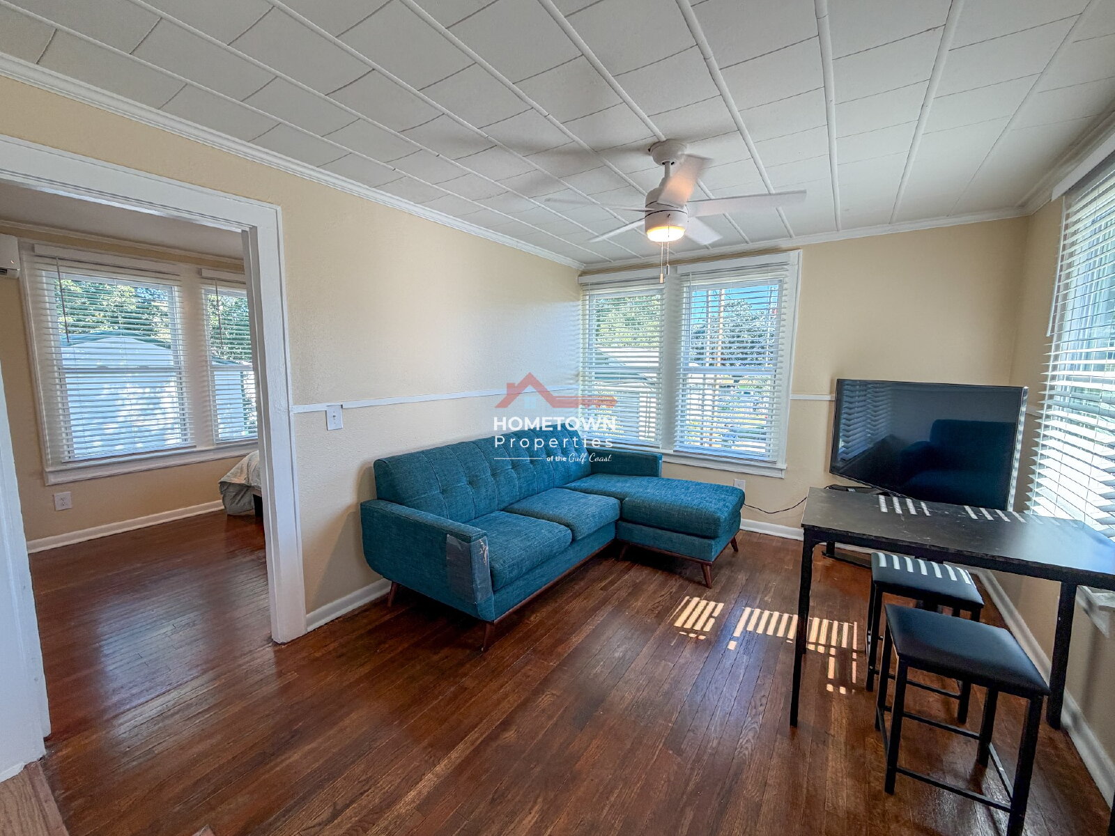 17 1/2 N K St , Pensacola,  32502