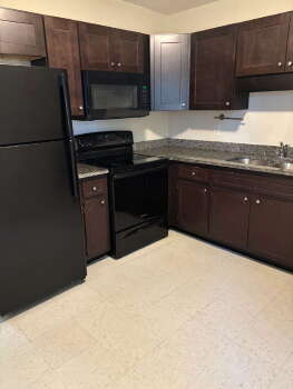104A Tennessee Ave , Oak Grove,  42262