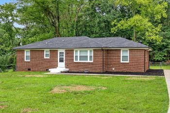 32 W Bel Air Boulevard , Clarksville,  37042