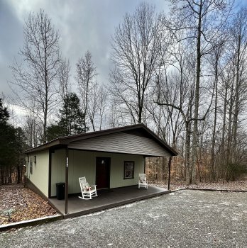 2094 Buck Smith Rd , Palmyra,  37142
