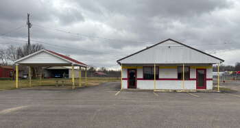 2124 Woodlawn Rd , Woodlawn,  37191