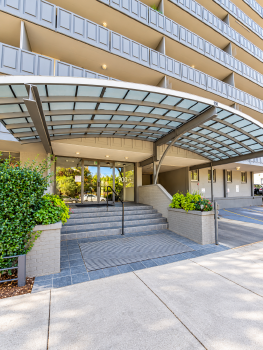 909 N Logan Street #4F , Denver,  80203