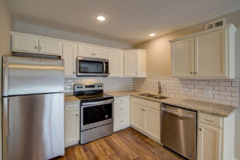 2114 Swift Street #9, North Kansas City,  64116