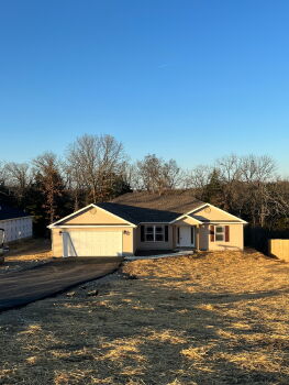145 Bald Cypress Court , Hollister,  65672