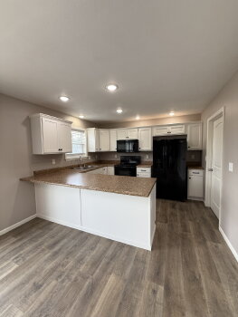 185 Bald Cypress Court , Hollister,  65672