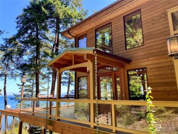 2878 Raccoon Point Road , Eastsound,  98245
