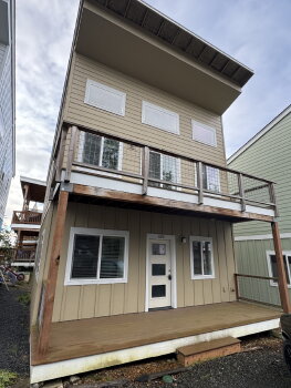 605 Finnegan Way , Friday Harbor,  98250