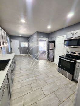 4123 Walker Avenue , Toledo,  43612