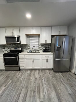 320 West Whittier Avenue , Tracy,  95376