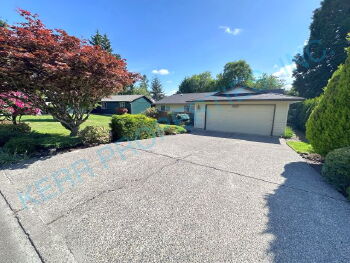 18660 Roundtree Dr. , Oregon City,  97045