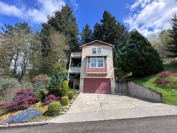 512 SE Espinosa St , Estacada,  97023