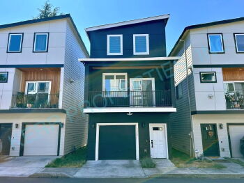 3867 SE 92nd Ave , Portland,  97266