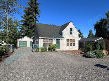 343 NW Zobrist St , Estacada,  97023