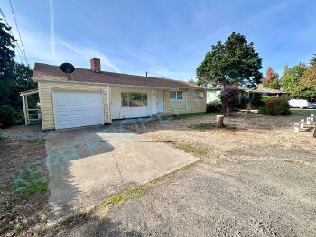 8724 NE Beech St , Portland,  97220