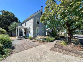 5519 SE 74th Ave , Portland,  97206