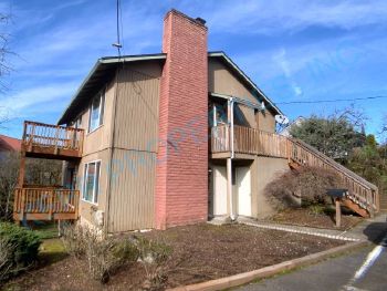 201 S. High St. , Oregon City,  97045