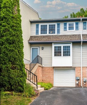 517 South Coventry Lane , West Chester,  19382