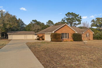 3171 Airport Rd , Crestview,  32539