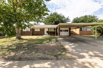 5517 16th Place , Lubbock,  79416