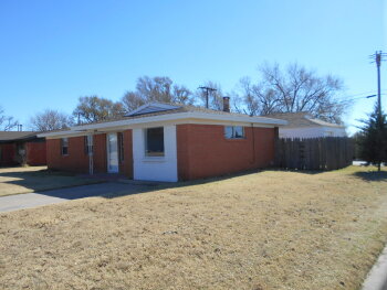 1202 5th Street , Shallowater,  79363