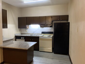 226 Cherry Street - 14 , Levelland,  79336