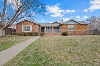 2202 30th Street , Lubbock,  79411