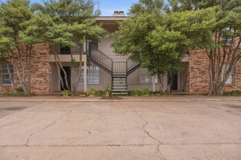 7406 Waco Avenue B, Lubbock,  79423