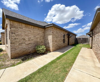 1706 102nd Street - B , Lubbock,  79423