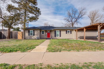 2704 Canton Avenue , Lubbock,  79410