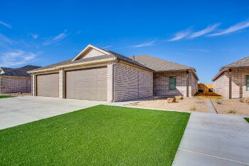 5520 121st Street - B , Lubbock,  79424