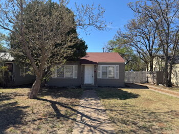 2011 38th Street , Lubbock,  79412