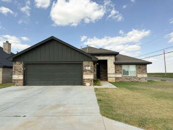 1131 16th Street , Shallowater,  79401