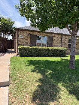 6105 73rd Street A, Lubbock,  79424
