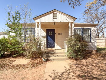 2516 30th Street , Lubbock,  79410
