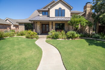 306 North 10th Street , Wolfforth,  79382