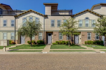 1512 Avenue W , Lubbock,  79423