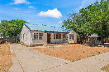 1608 29th Street B, Lubbock,  79411