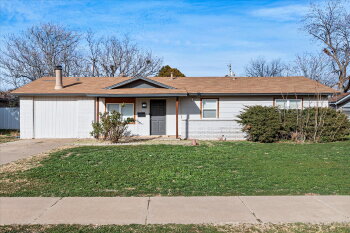 4824 8th Street , Lubbock,  79416